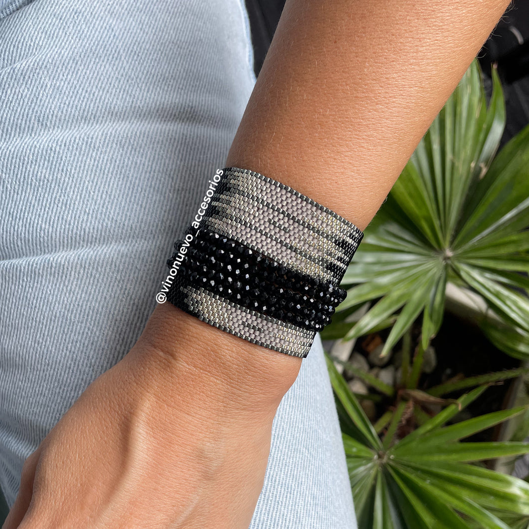 Set 3 pulseras negro y Plata